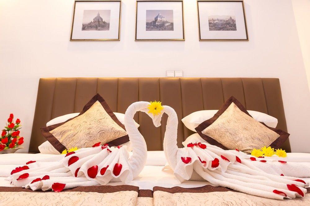 High Five Hotel Yangon Exterior photo