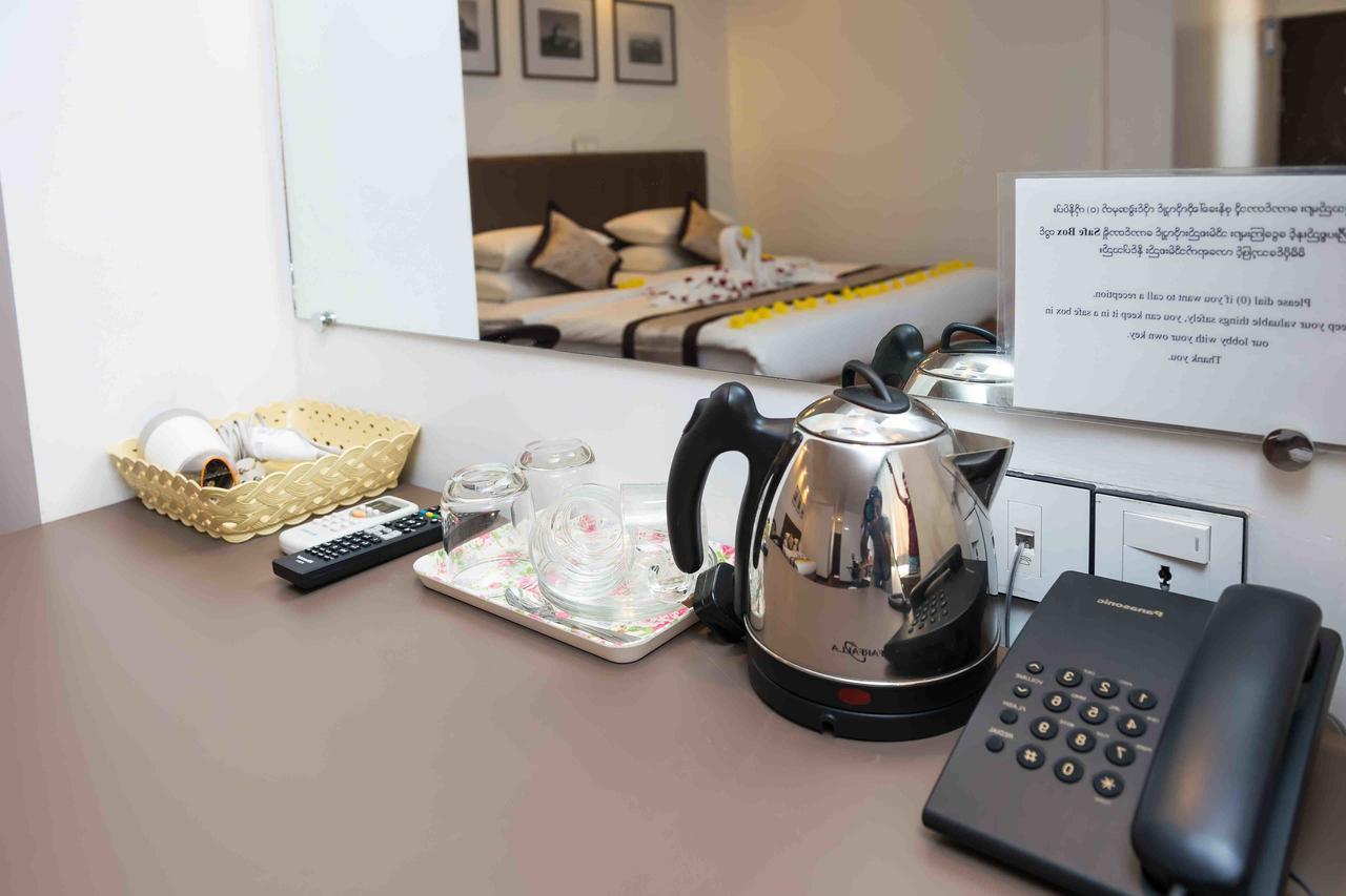 High Five Hotel Yangon Exterior photo