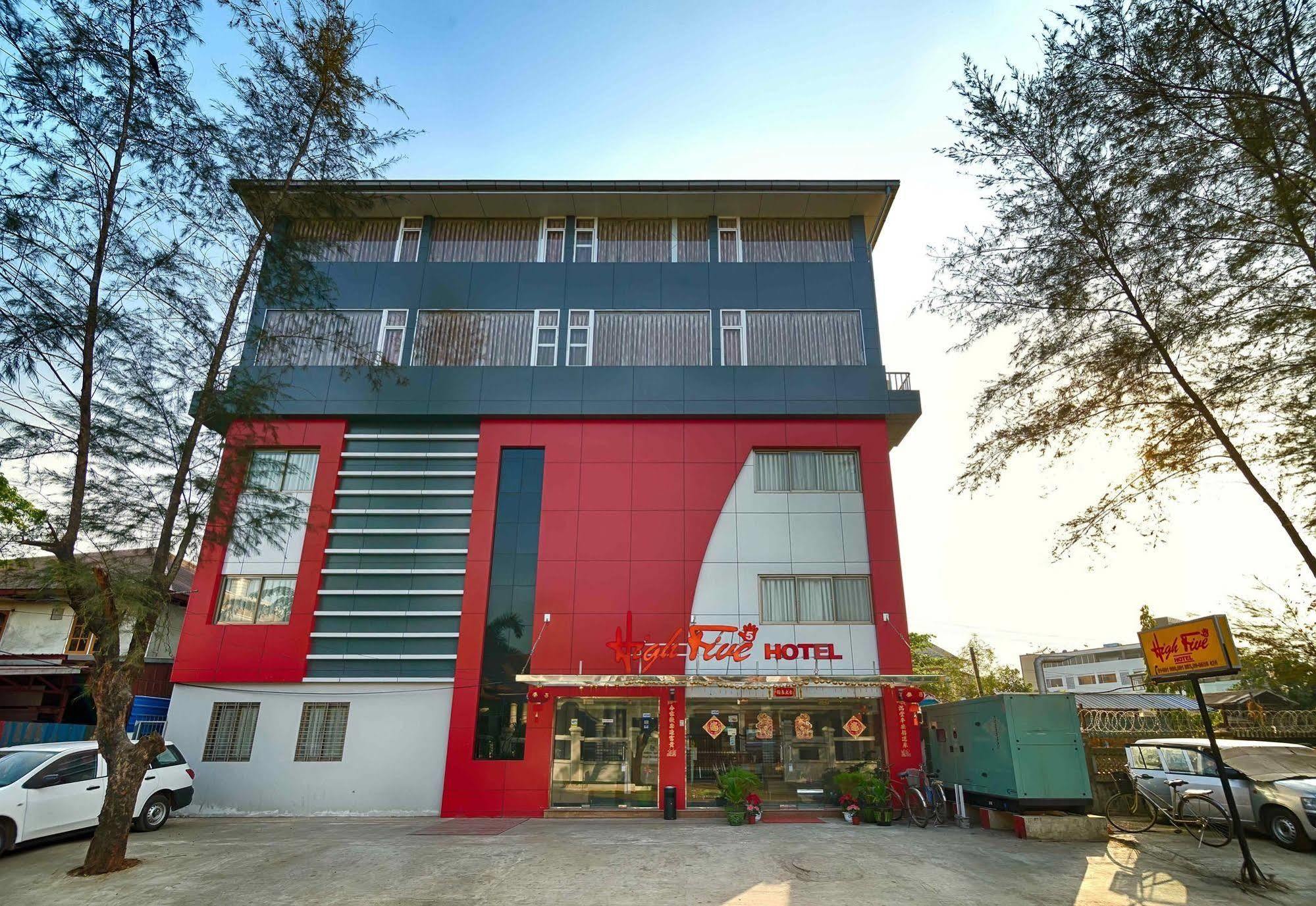 High Five Hotel Yangon Exterior photo