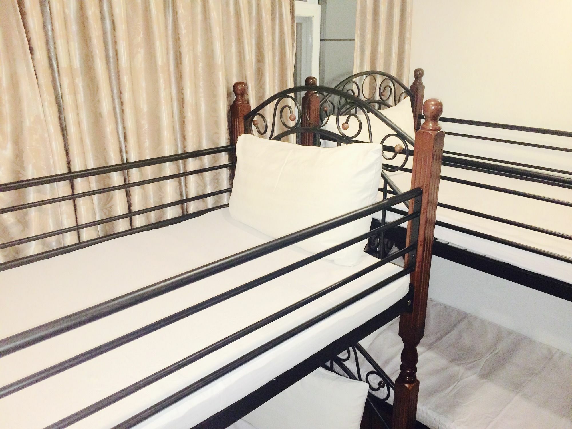 High Five Hotel Yangon Exterior photo